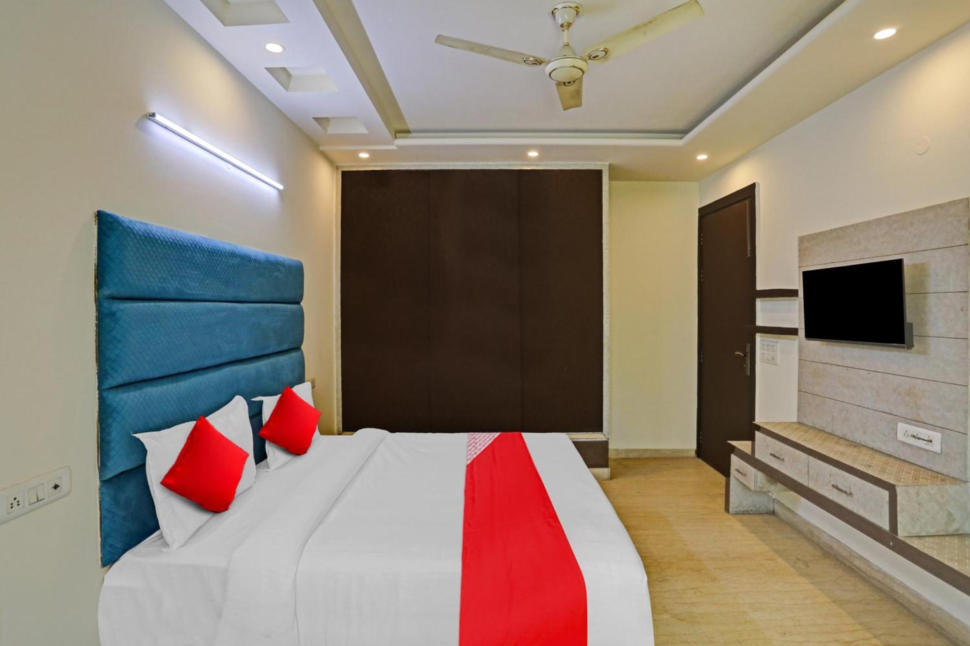 Hotel O Golden Key Inn Punjabi Bagh نيودلهي المظهر الخارجي الصورة